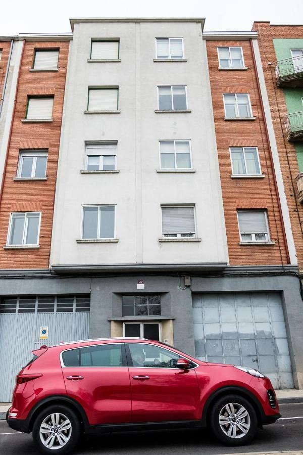 Logrono Centro, Una Casa Con Vistas المظهر الخارجي الصورة